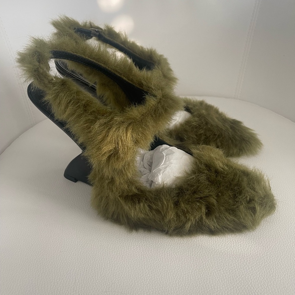 Brandon Blackwood Paloma Heel in Green shearling